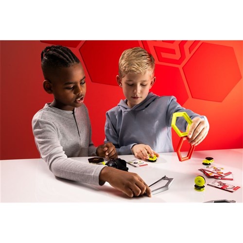 Fat Brain Toys Magshuto Stunt Park
