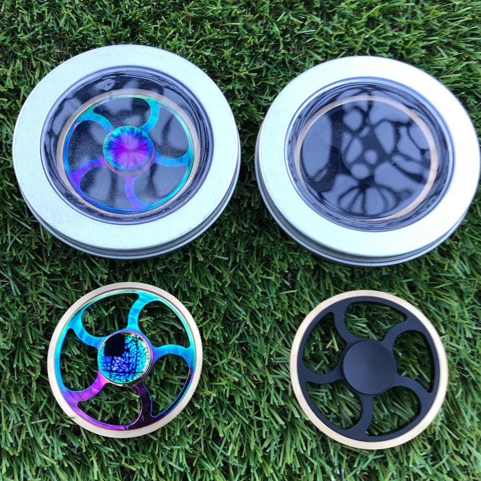 Kaiko Flywheel Spinner Gold or Oilslick Colour