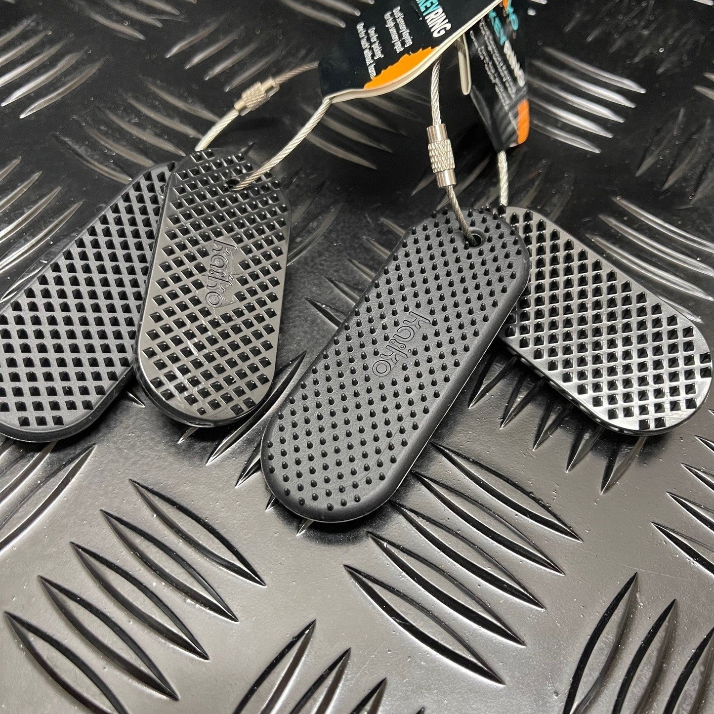 Kaiko SpikeyRing Black x 2