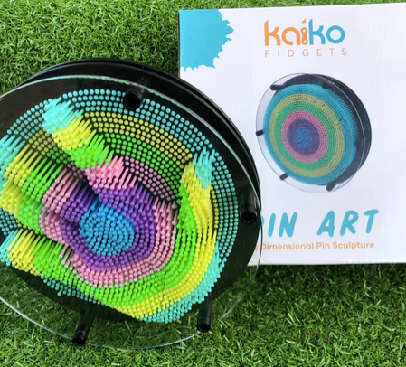 Kaiko Pin Art - Rainbow