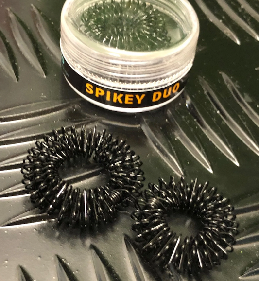 Kaiko Finger Spikey Duo Set