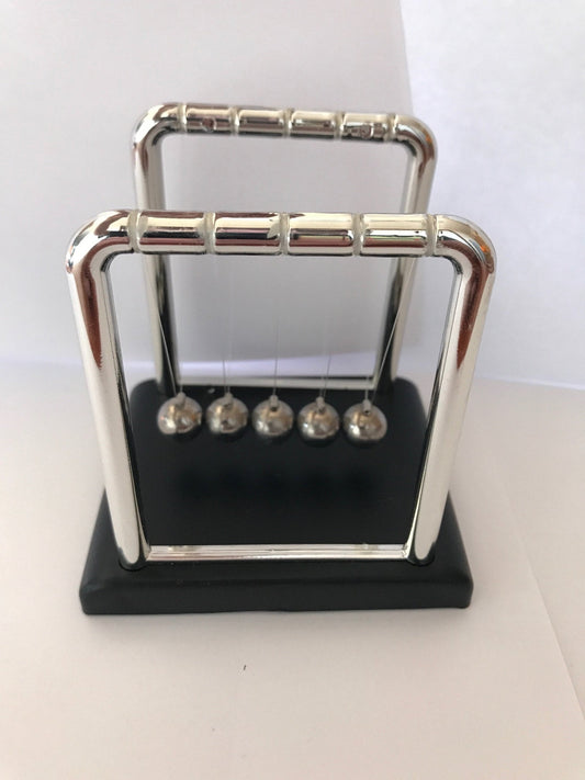 Newton Motion Cradle - Mini